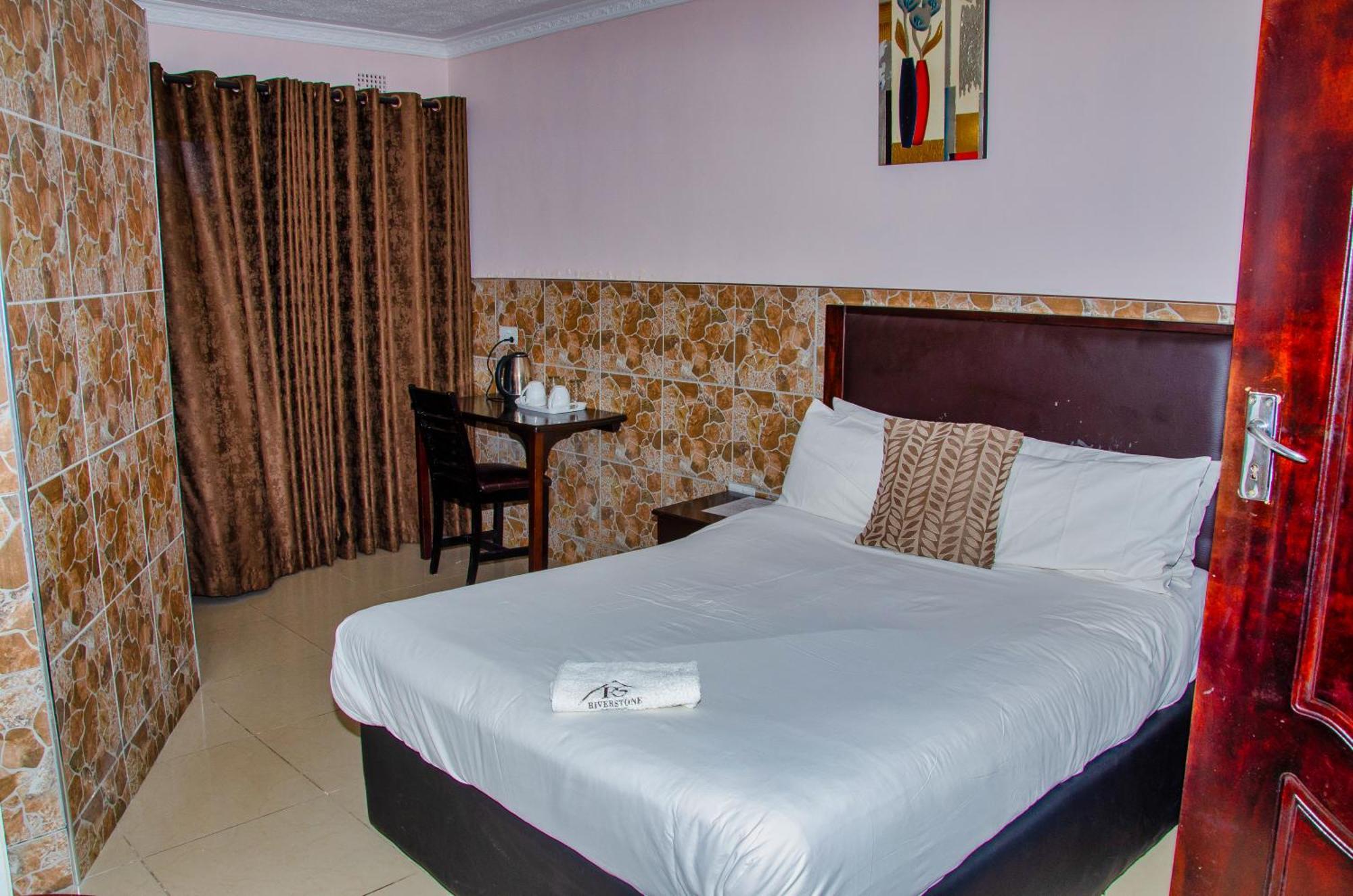 Riverstone Guest Lodge Harare Bagian luar foto