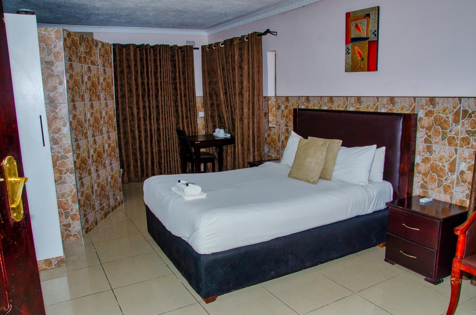 Riverstone Guest Lodge Harare Bagian luar foto