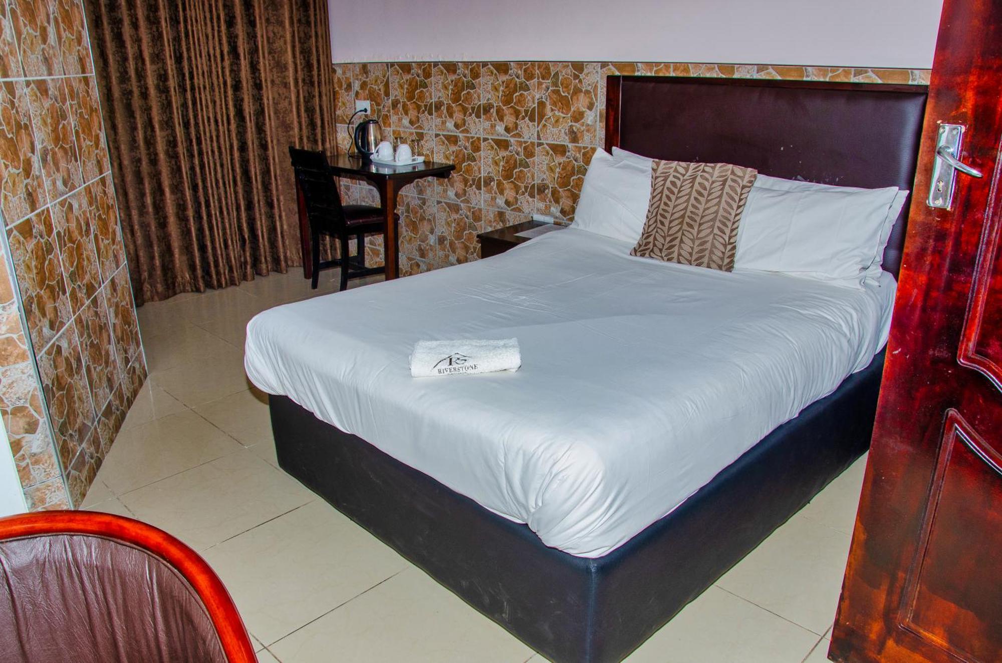 Riverstone Guest Lodge Harare Bagian luar foto