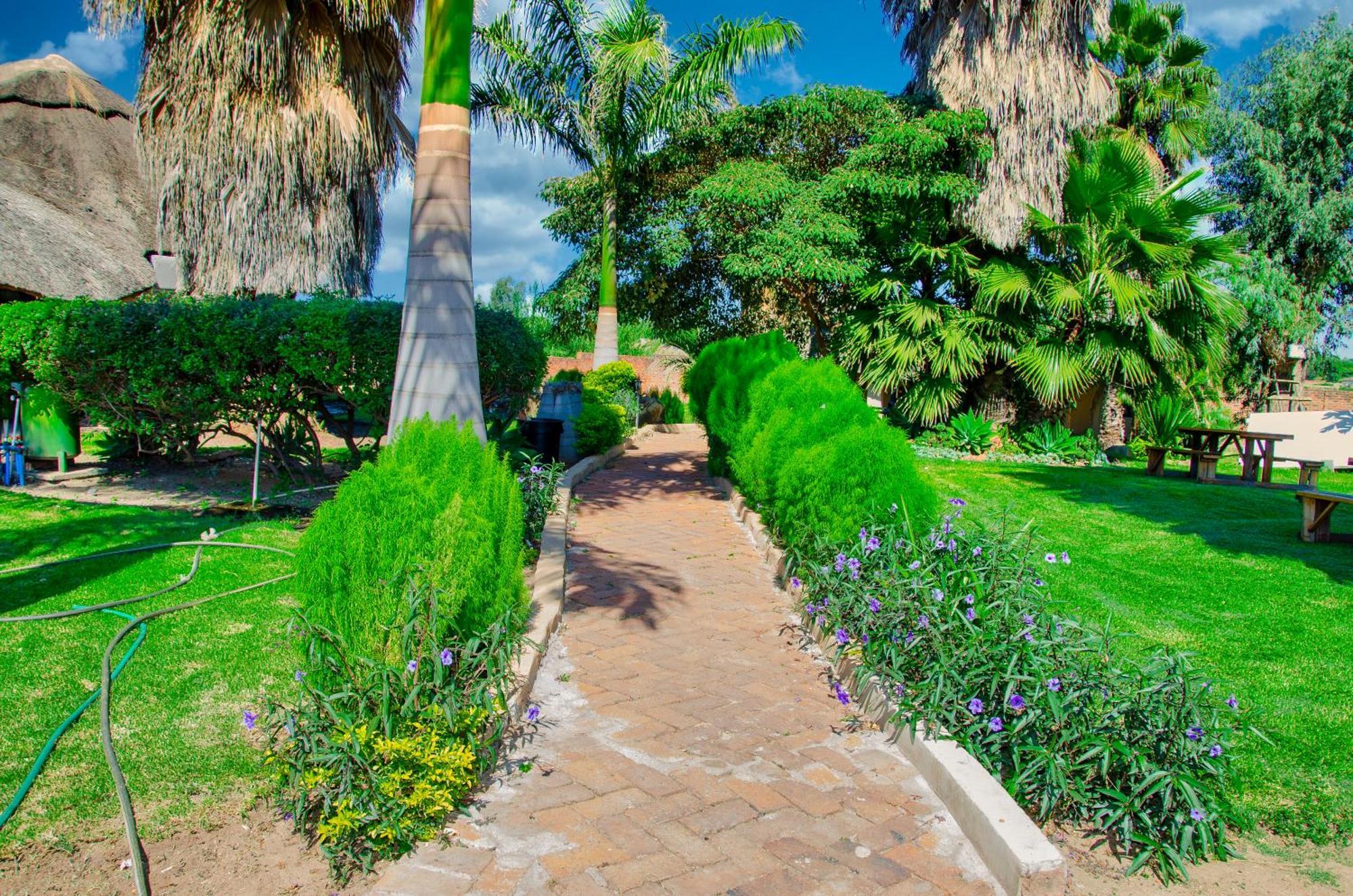Riverstone Guest Lodge Harare Bagian luar foto